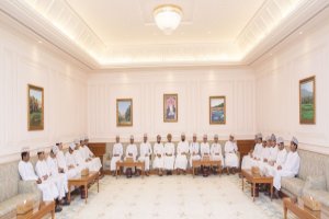 School Students tour the State Council 
