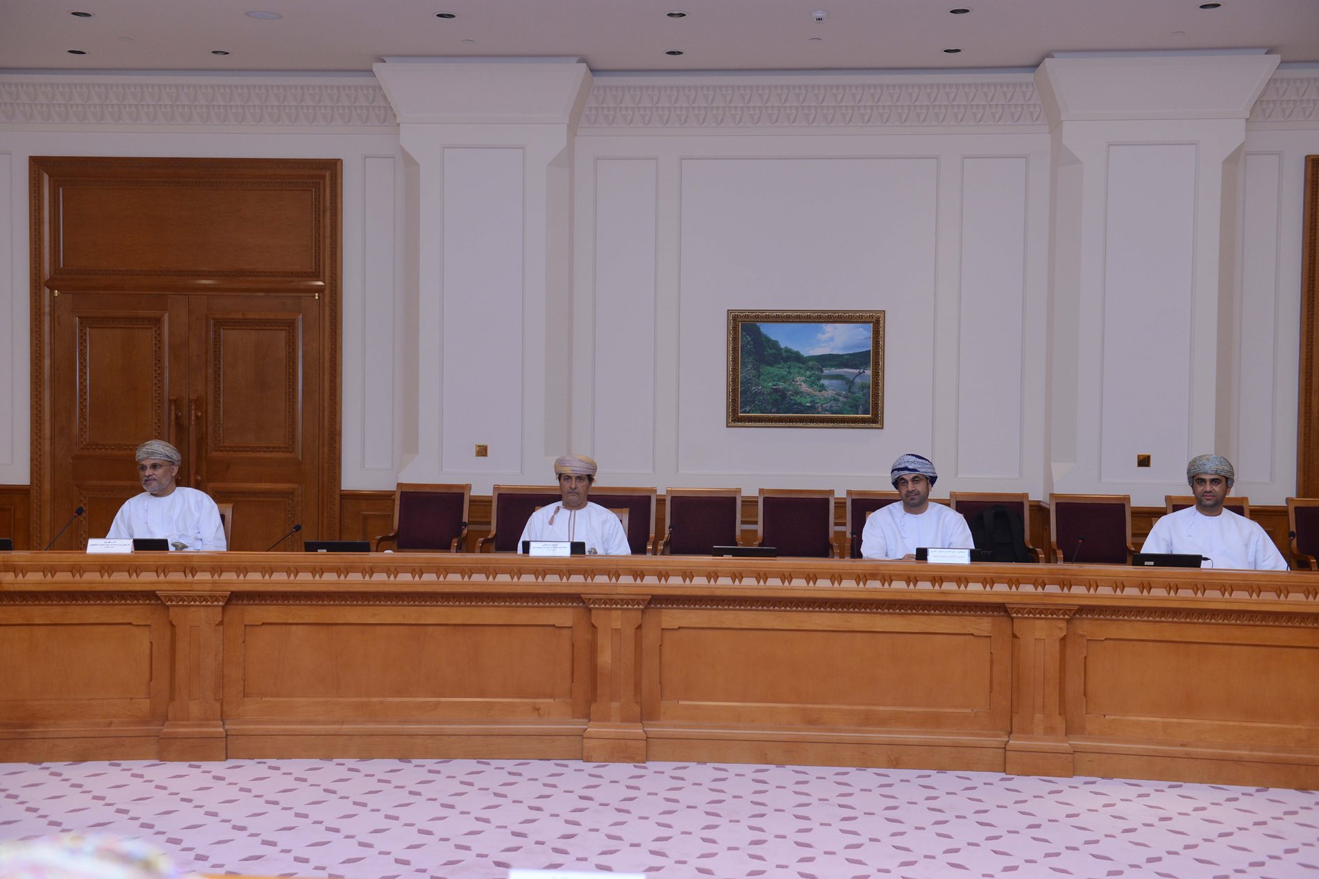 التعليم والبحوث" بمجلس الدولة تطلع على جهود "النفط والغاز" لدعم البحث العلمي