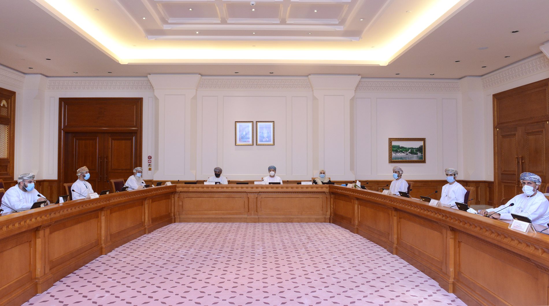 State Council reviews the efforts of the "Omani Telecom Group" to support cyber security
