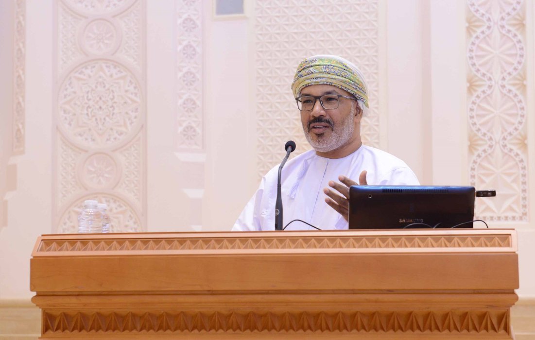 مجلس الدولة يستضيف رئيس وحدة متابعة تنفيذ رؤية عمان2040