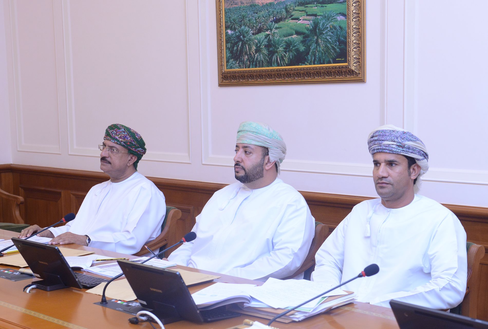          Legal Committee discusses the proposal to study and review the Notary Public Law