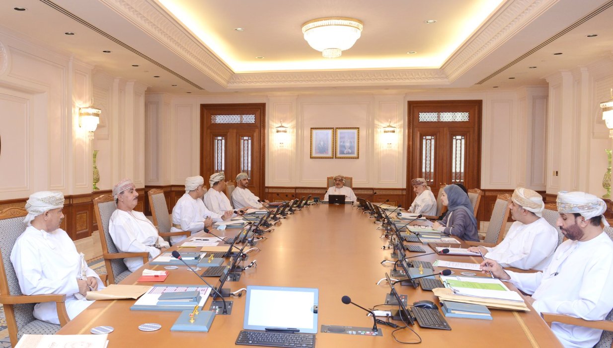 State Council Bureau discusses proposal to study the impact of the pandemic on Omani economy