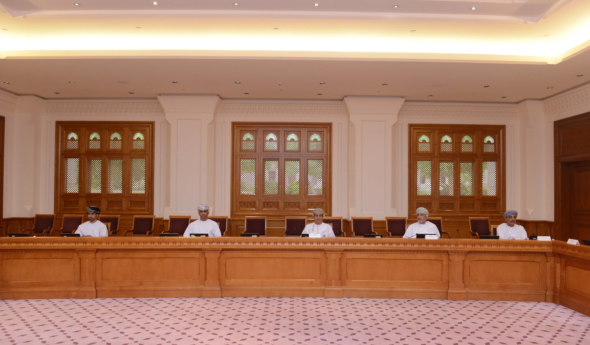 لجنة التعليم والبحوث "بالدولة" تستعرض جهود "التجارة والصناعة  "لدعـــم البحث العلمي