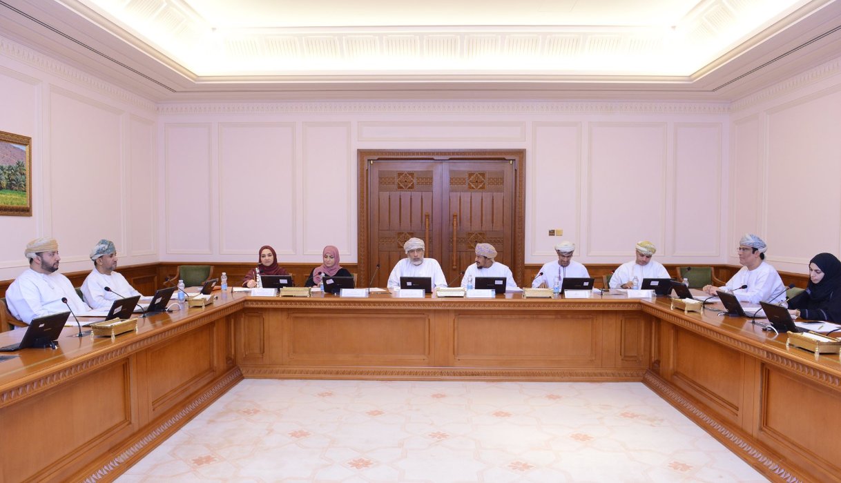 « اجتماعية الدولة» تناقش  دور  جمعية البيئـــــة العمانيـــة في الحد من التلويث البحري 