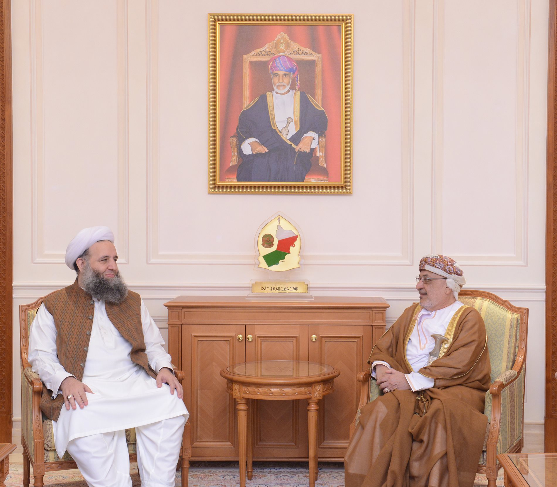State Council Chairman meets Pakistani Minister of Awqaf and Religious Affairs     