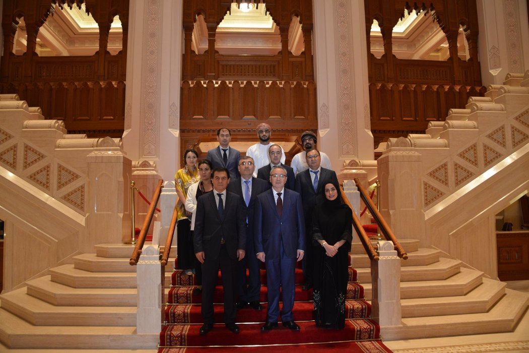 Deputy Chairman of the Kazakhstan Senate visits Sultan Qaboos Grand Mosque and the Royal Opera House