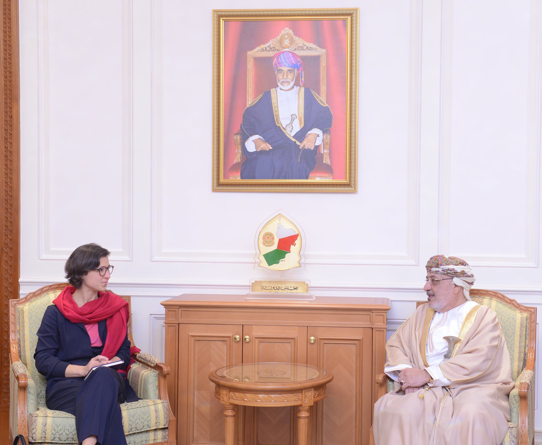 State Council Chairman receives head of delegation for Relations with Arabian Peninsula in the European Parliament 