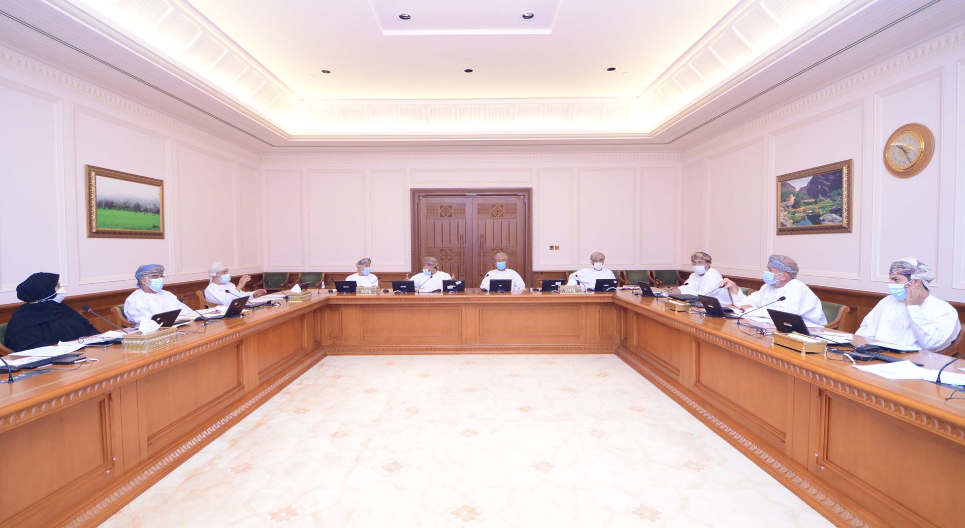 Legal Committee of the State Council discusses "the ownership of real estate in integrated tourism complexes" 
