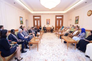 Bureau of State Council discusses enhancing role of Friendship Committees