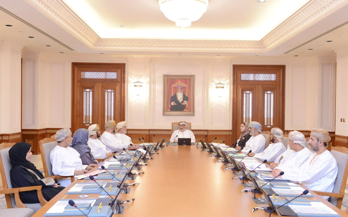 State Council Bureau meeting discusses proposals and reviews reports