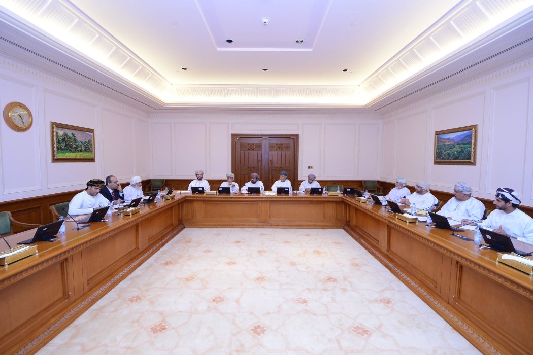 Legal Committee at State Council discusses Land Laws of the Sultanate