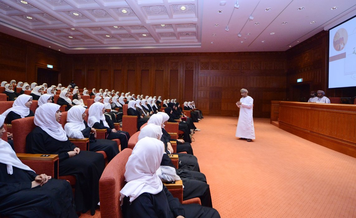 Lamis bint Amr Alansari School students VISIT & LEARN about governance at State Council  