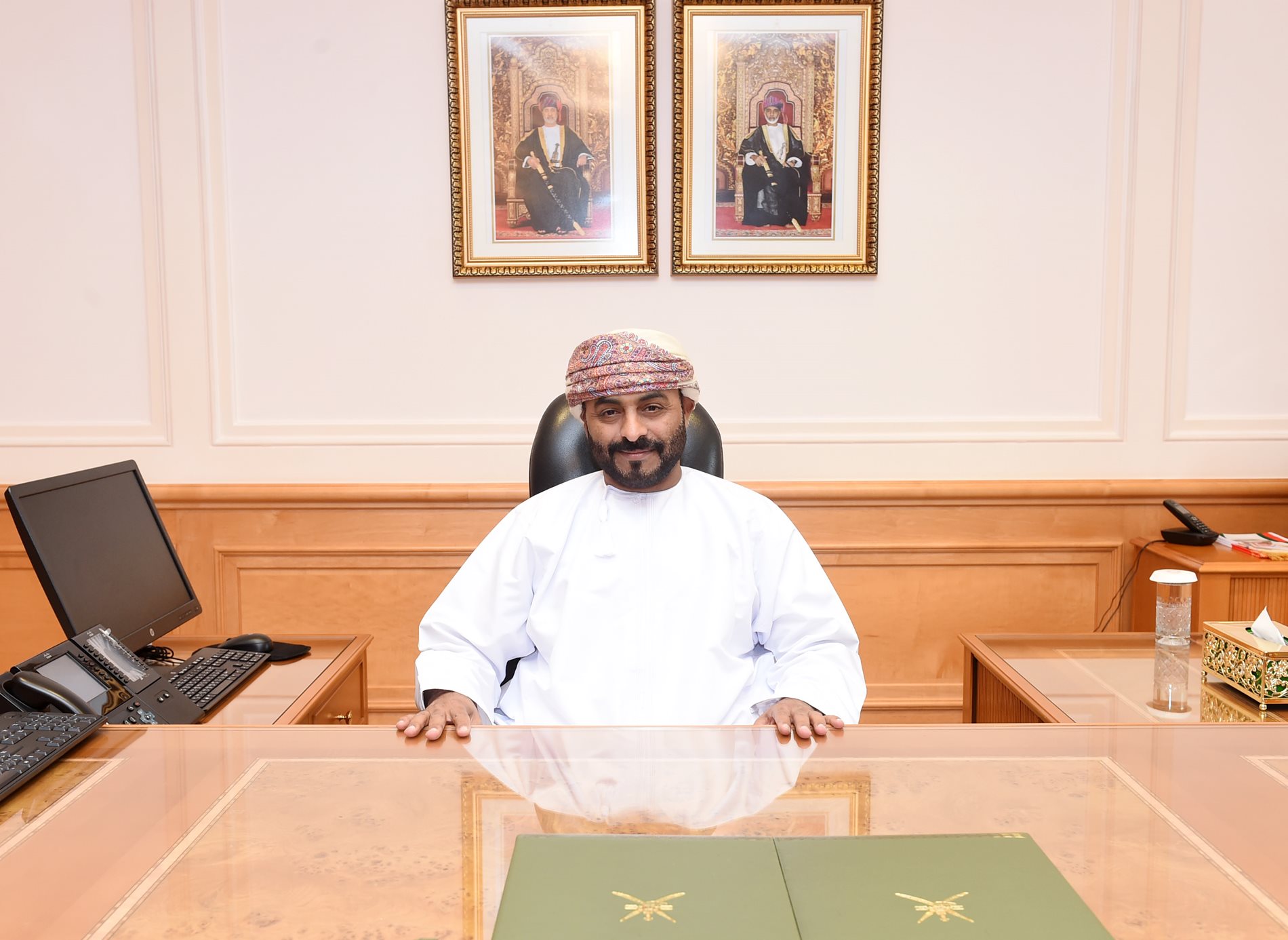 الأمين العام لمجلس الدولة: أهمية استثنائية تصبغ دور الانعقاد السنوي الثاني لتزامنه مع صدور النظام الأساسي للدولة وقانون مجلس عمان