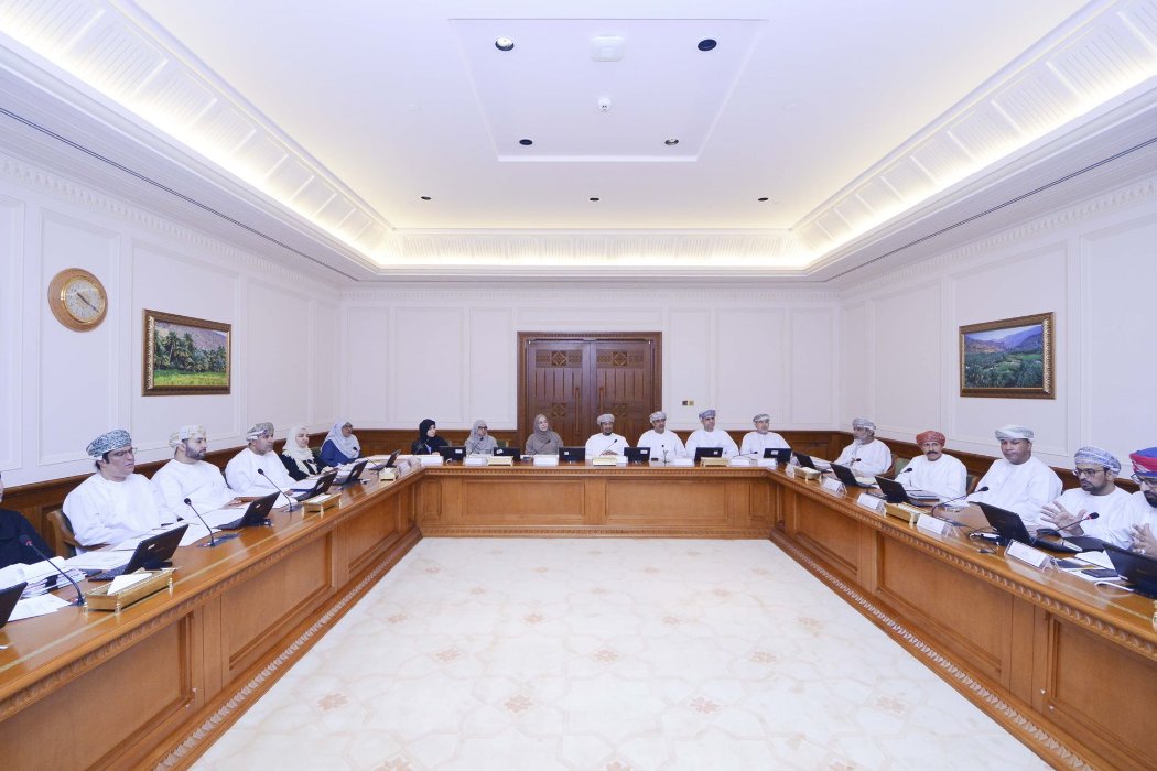 اللجنة الخاصة بدراسة "مراجعة قانون التلويث البحري" بمجلس الدولة تناقش مع "تنمية نفط عمان" اشتراطات السلامة وبرامج التوعية 
