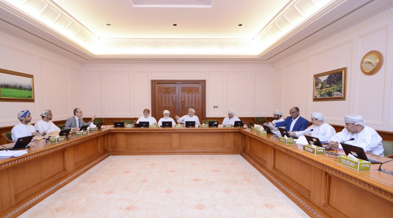 Economic Com. reviews with the Legal Com.- Legislative drafting of four Draft laws