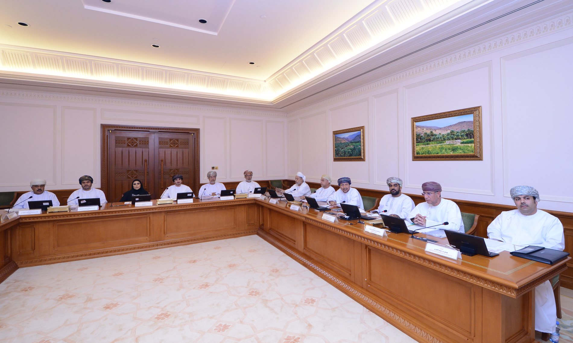 Culture, Media and Tourism Committee reviews proposals for investment in traditional Omani villages  