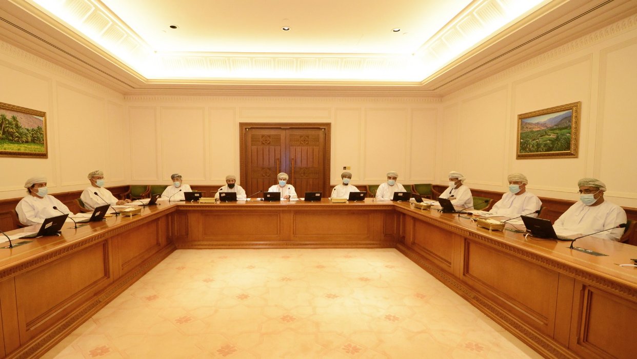 Education and Research Committee at State Council discusses proposal on "E-learning”
