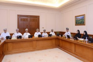 Social Committee discusses "The reality of elderly care” in the Sultanate