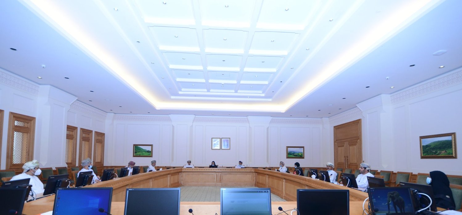 Culture, Information and Tourism committee discusses the final draft of its studies on Investment in Traditional Omani heritage villages to attract tourism and Omani digital cultural content
