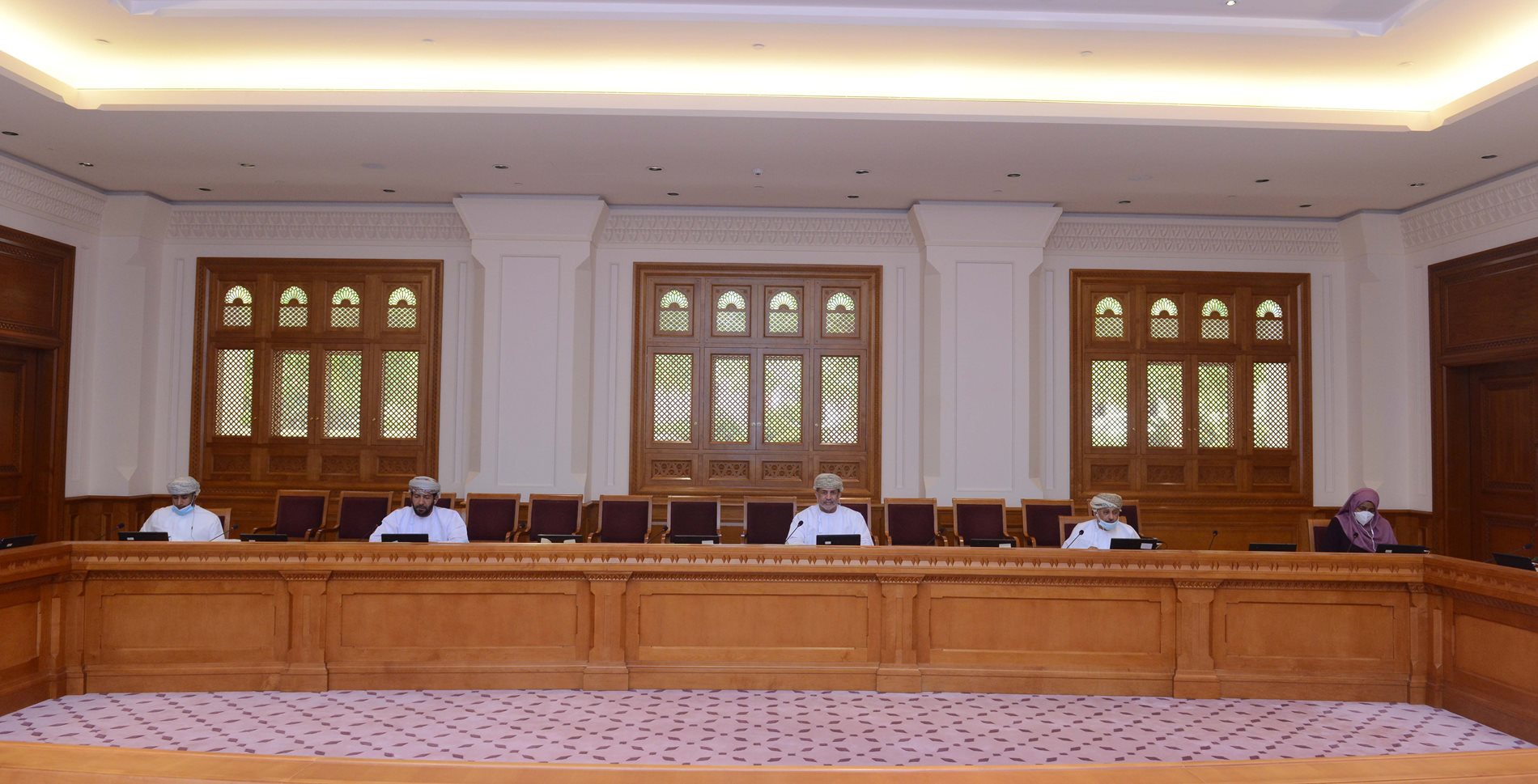 " اجتماعية الدولة " تستعرض  نتائج دراستها حول  واقع كبار السن  في السلطنة