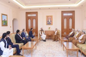 State Council Chairman meets Pakistani Minister of Awqaf and Religious Affairs     