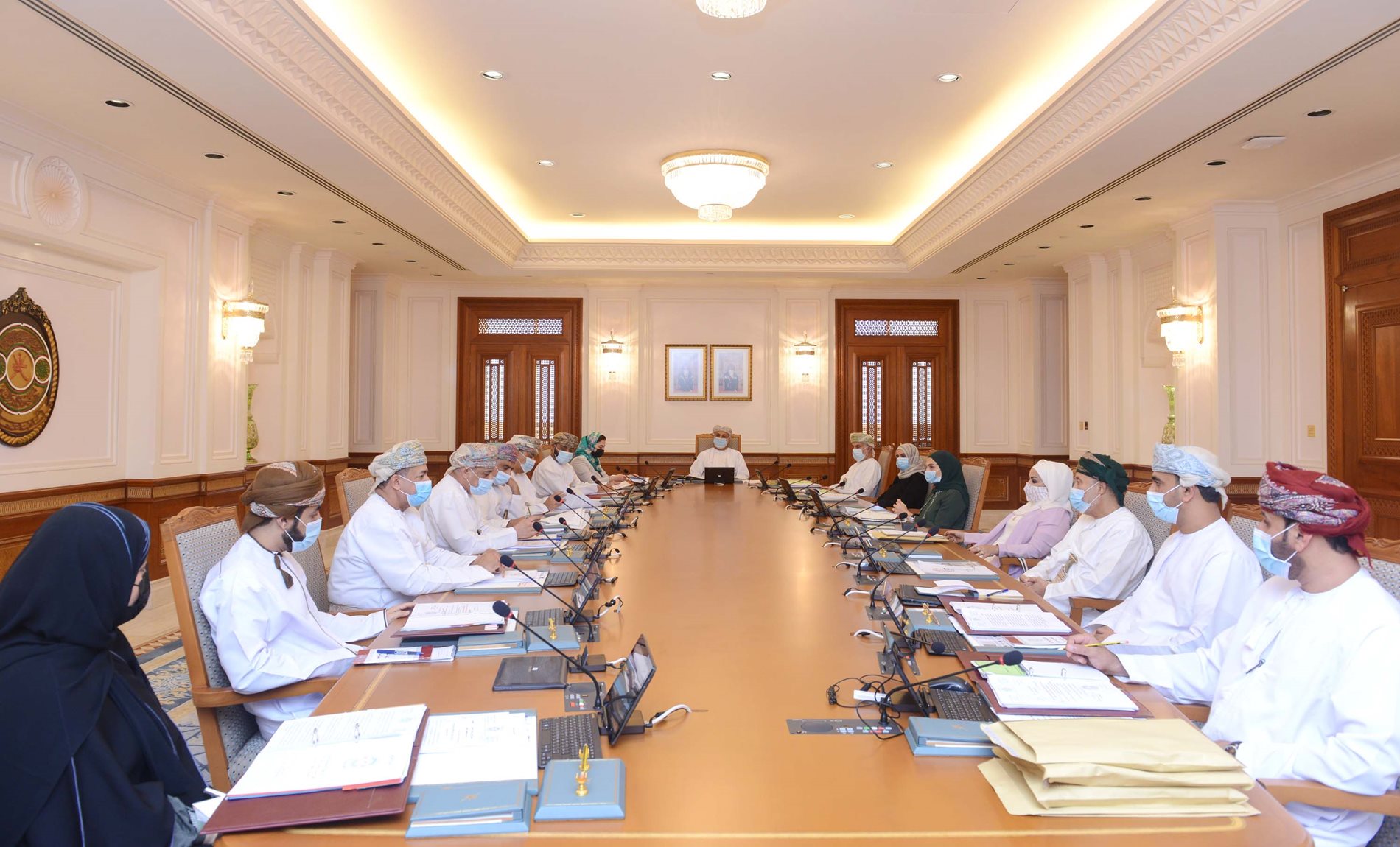 State Council Bureau  discusses  topics proposed for study during the current session