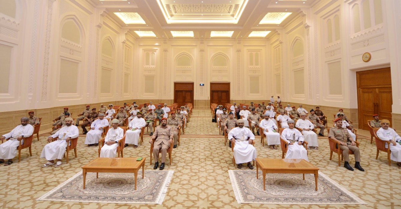 State Council Chairman receives a delegation from the National Defense College